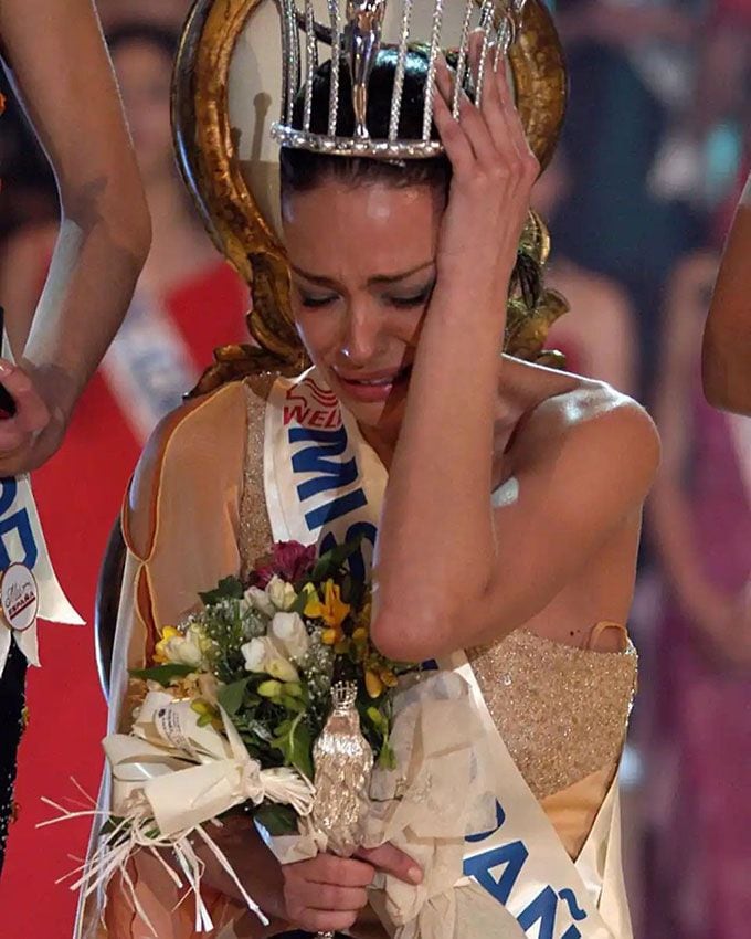 Eva González, entre lágrimas, era elegida Miss España el 24 de marzo de 2003