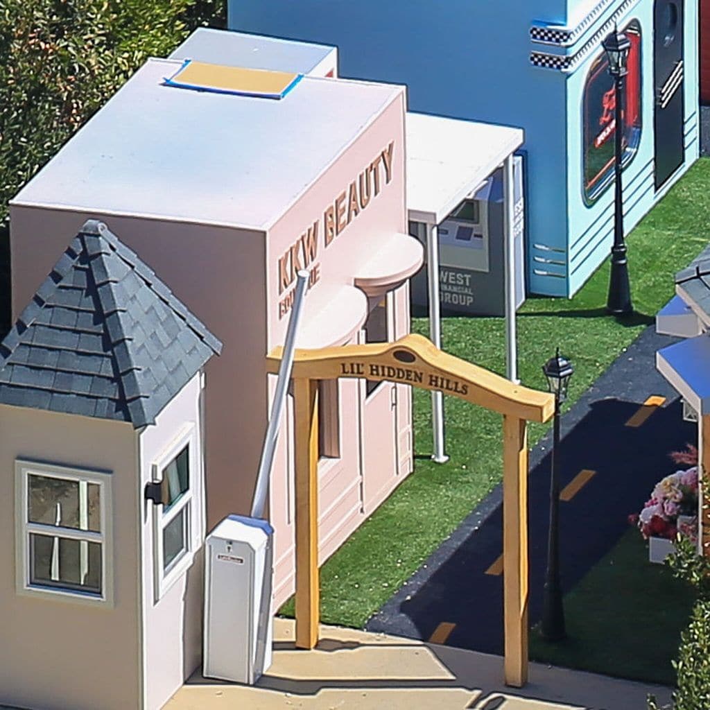 kim kardashian builds a miniature version of hidden hillls in her backyard