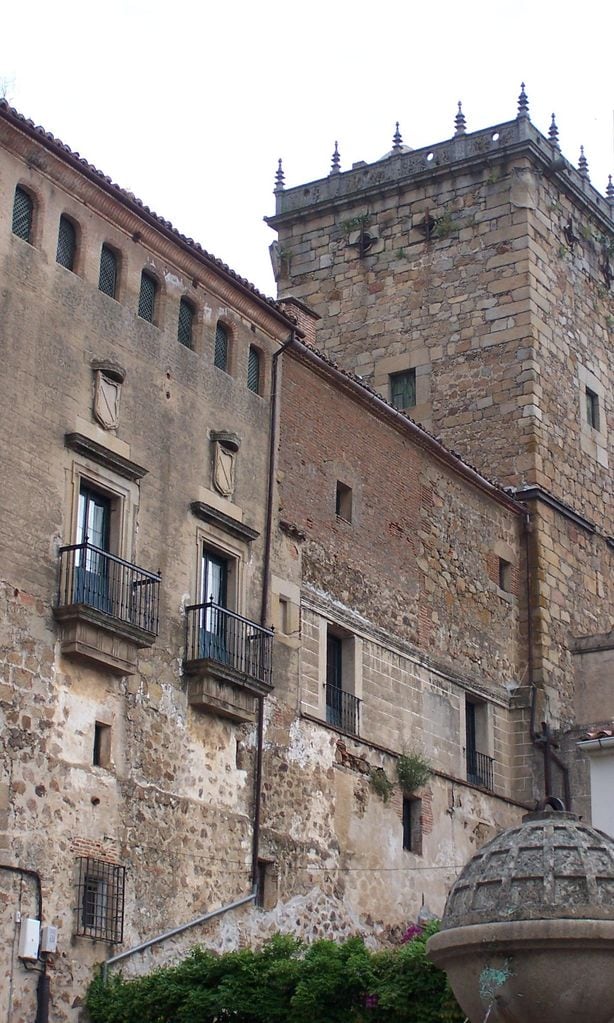 Palacio del Marqués de Mirabel H+