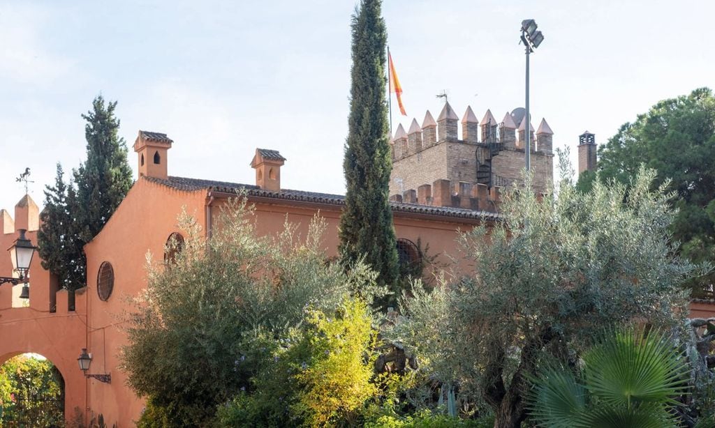 Los duques de Maqueda nos reciben en su cortijo sevillano