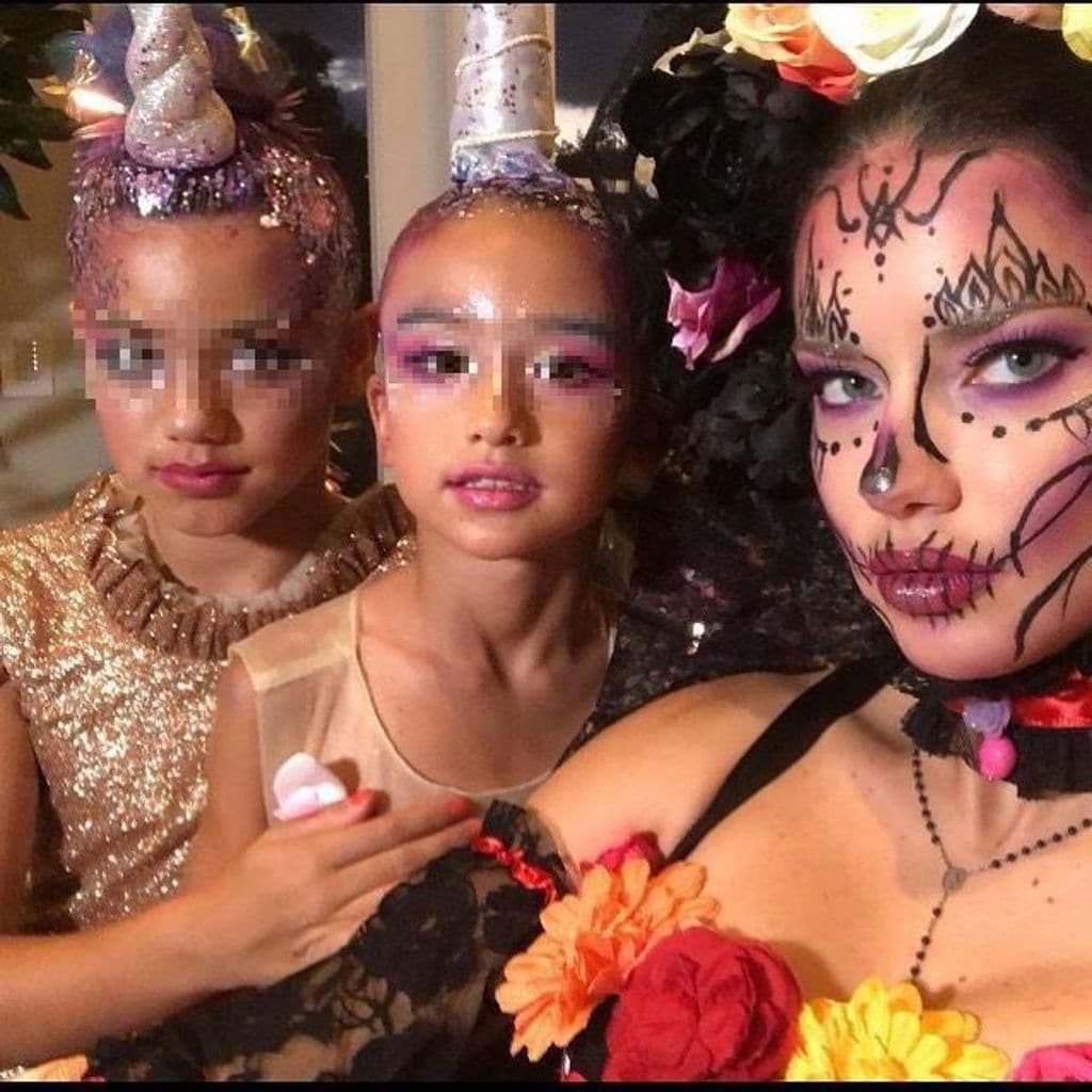 adriana lima y su familia inspiraci n mexicana