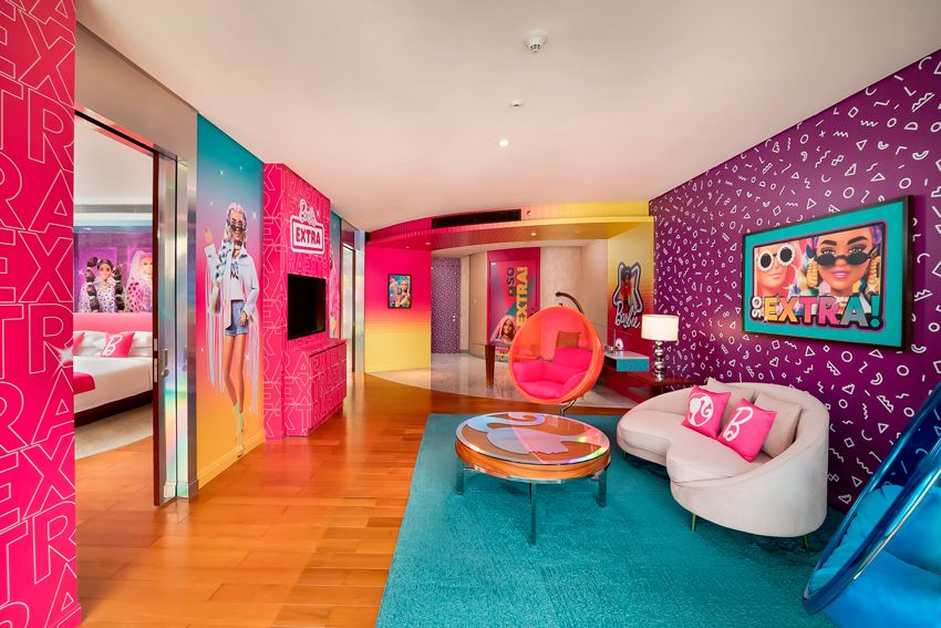 barbie suiteliving room 1