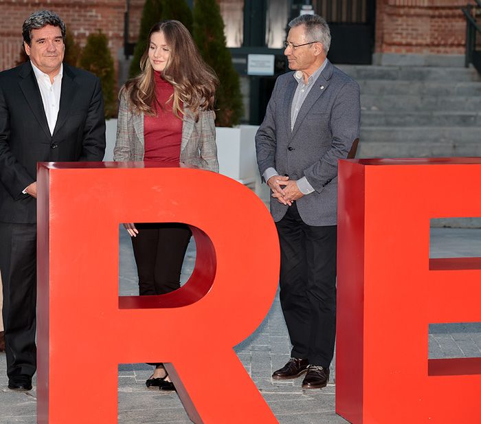 La princesa Leonor reaparece en un acto de la Cruz Roja