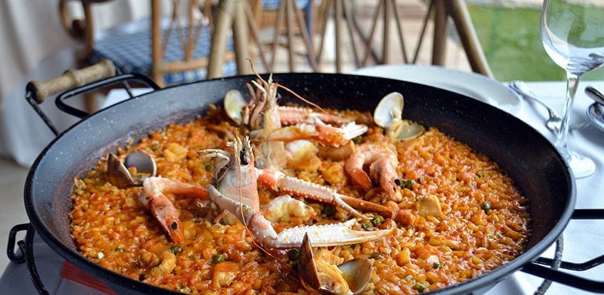 Paella-Mixta