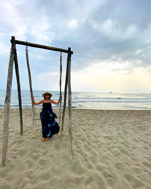 Isabel Gemio en la costa