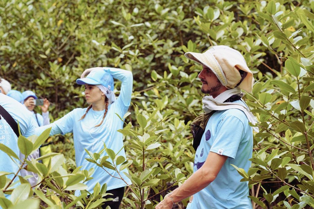 Monsieur Periné lanzó Jardín del Paraíso, un tema inspirado en la naturaleza colombiana.