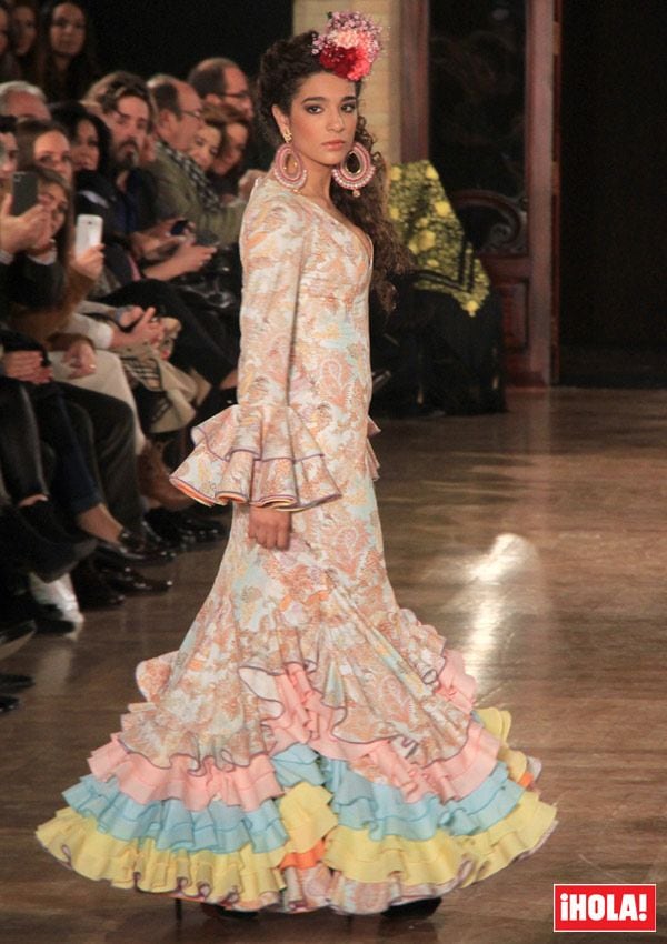 La hija de Raquel Bollo y Chiquetete ha participado en la pasarela We Love Flamenco
