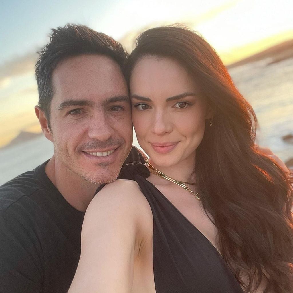 Mauricio Ochmann y Paulina Burrola