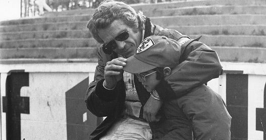 Steve McQueen y su hijo, Chad, que ha fallecido a los 63 años