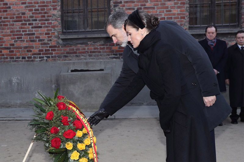 Reyes Felipe y Letizia en Auschwitz