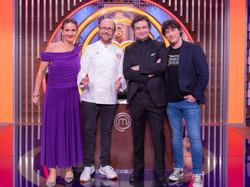 Santiago Segura visita MasterChef 12