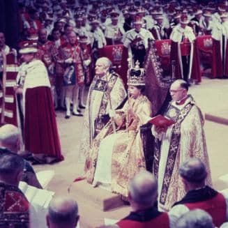 Queen Elizabeth\'s coronation took place at Westminster Abbey in 1953