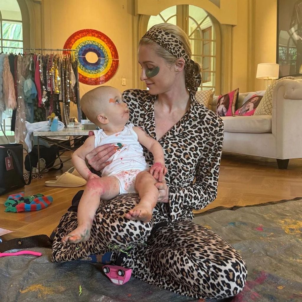 Paris Hilton y su hijo
