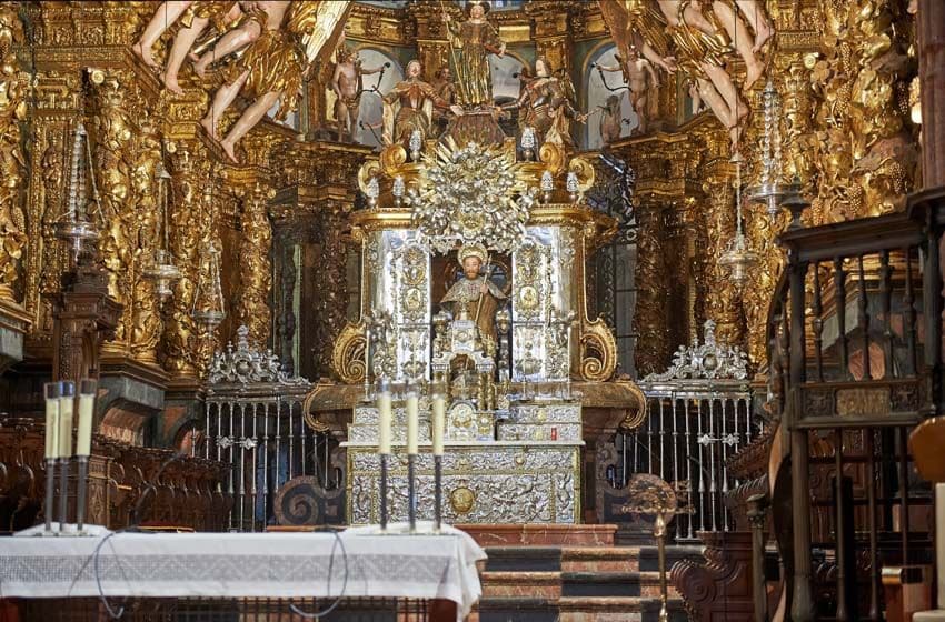 Camarín del altar mayor de la catedral de Santiago de Compostela, A Coruña