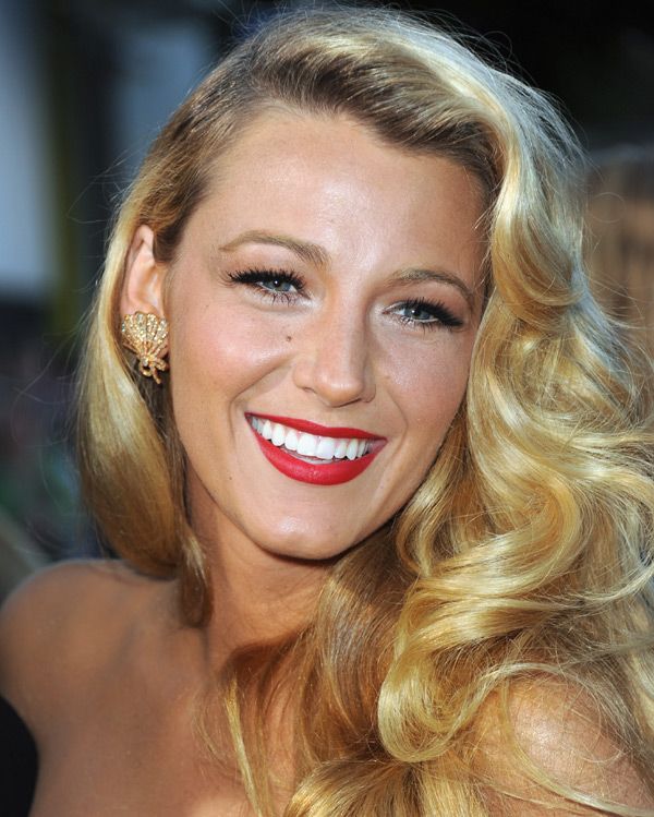 Blake Lively, la espectacular belleza rubia que ha conquistado a Ryan Reynolds 