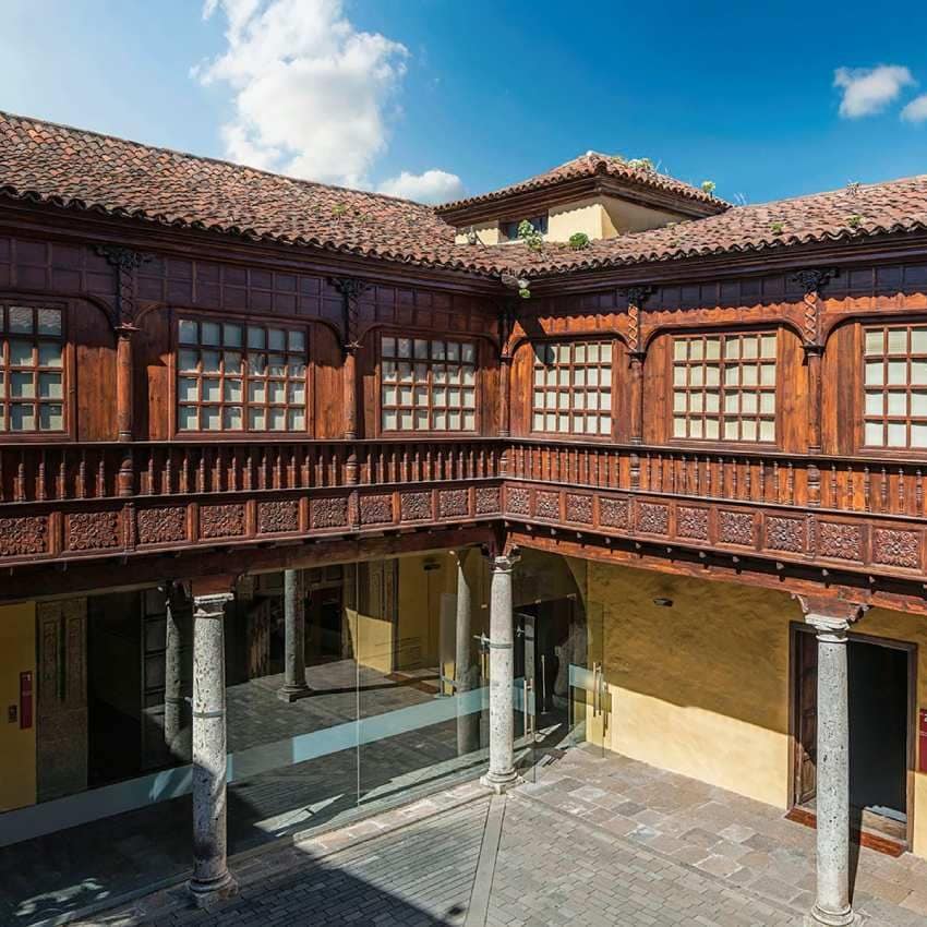 patio de la casa lercaro en san cristobal de la laguna tenerife