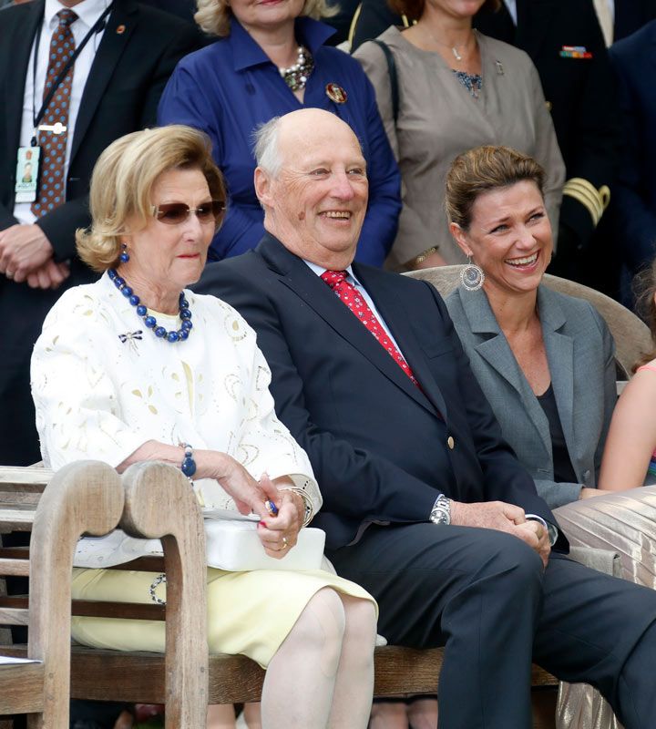 Harald de Noruega, Sonia de Noruega y Marta Luisa de Noruega