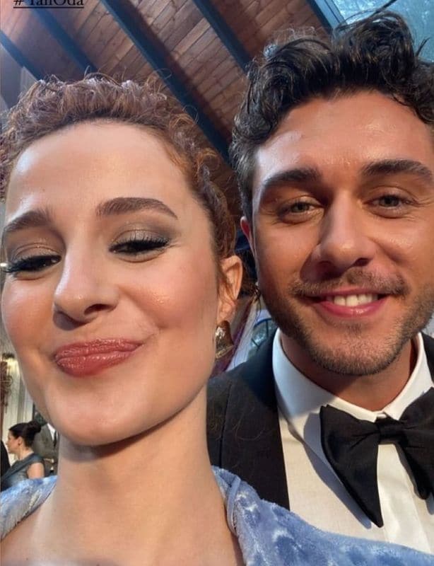 Nazli Çetin y Onur Seyit Yaran trabajaron juntos en 'Hermanos' , donde daban vida a Leyla y Doruk