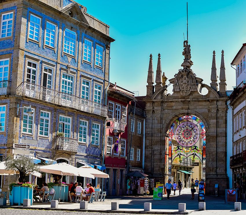 Braga, Portugal, arco de Porta Nova