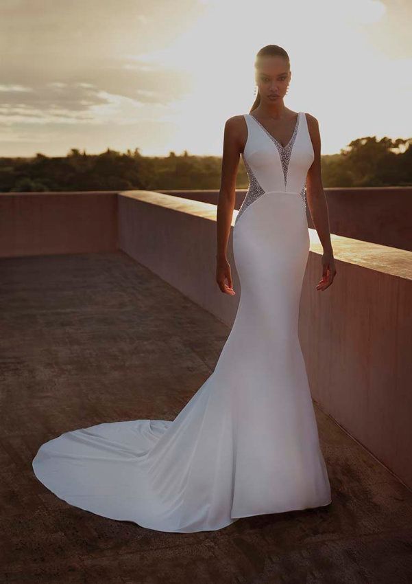 pronovias 83