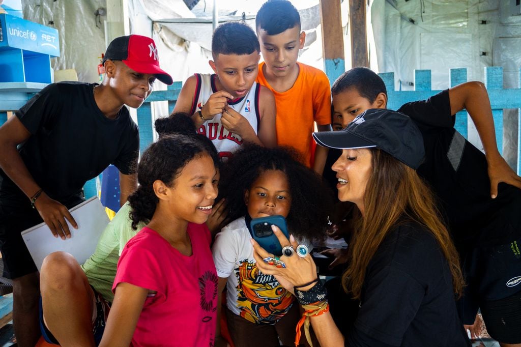 Sara Carbonero visita el Darién con UNICEF