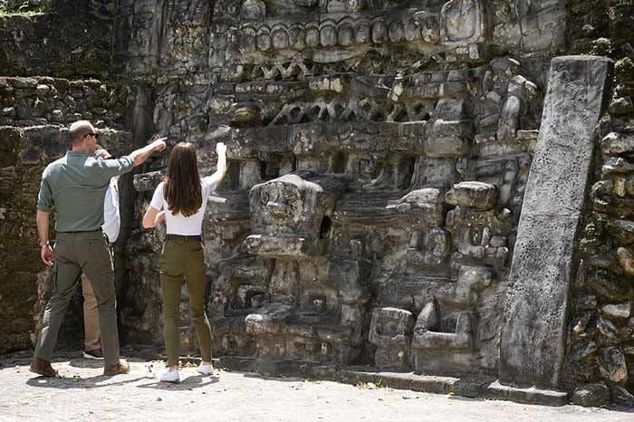 Los duques de Cambridge en la selva de Belice para conocer Caracol