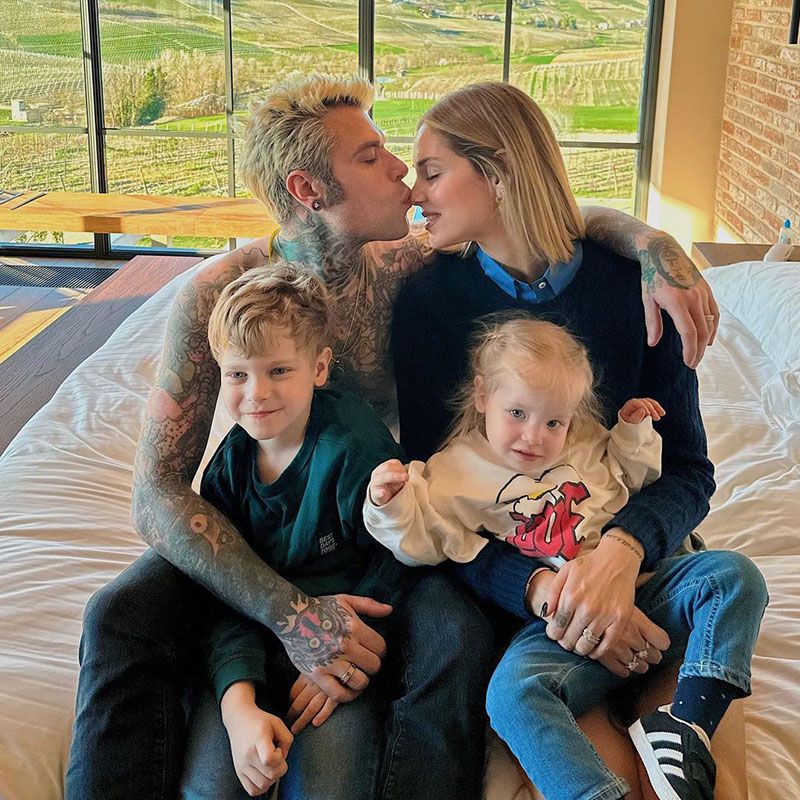 Chiara Ferragni, Fedez y sus dos pequeños