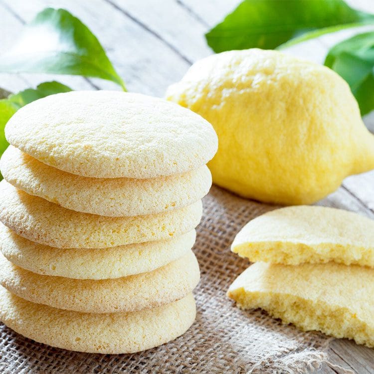 Galletas esponjosas de limón