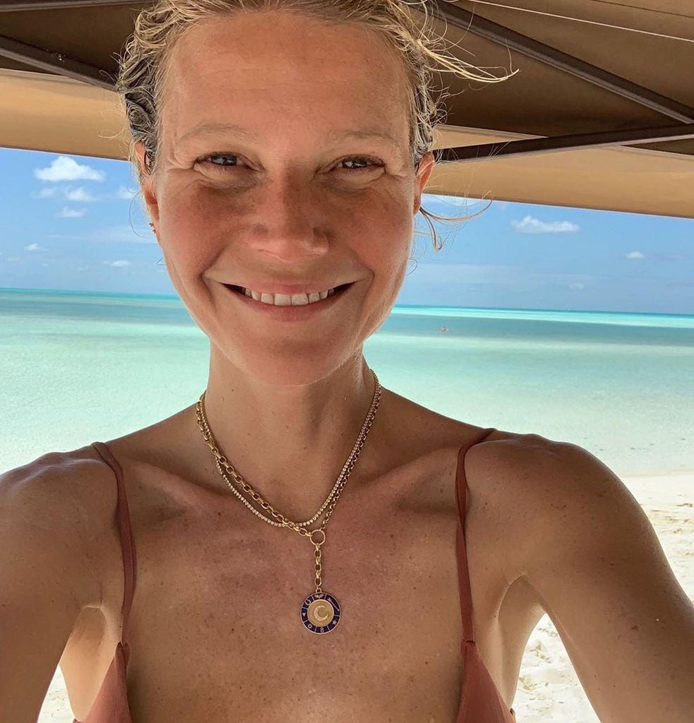 gwyneth paltrow y su exfoliaci n en la piel