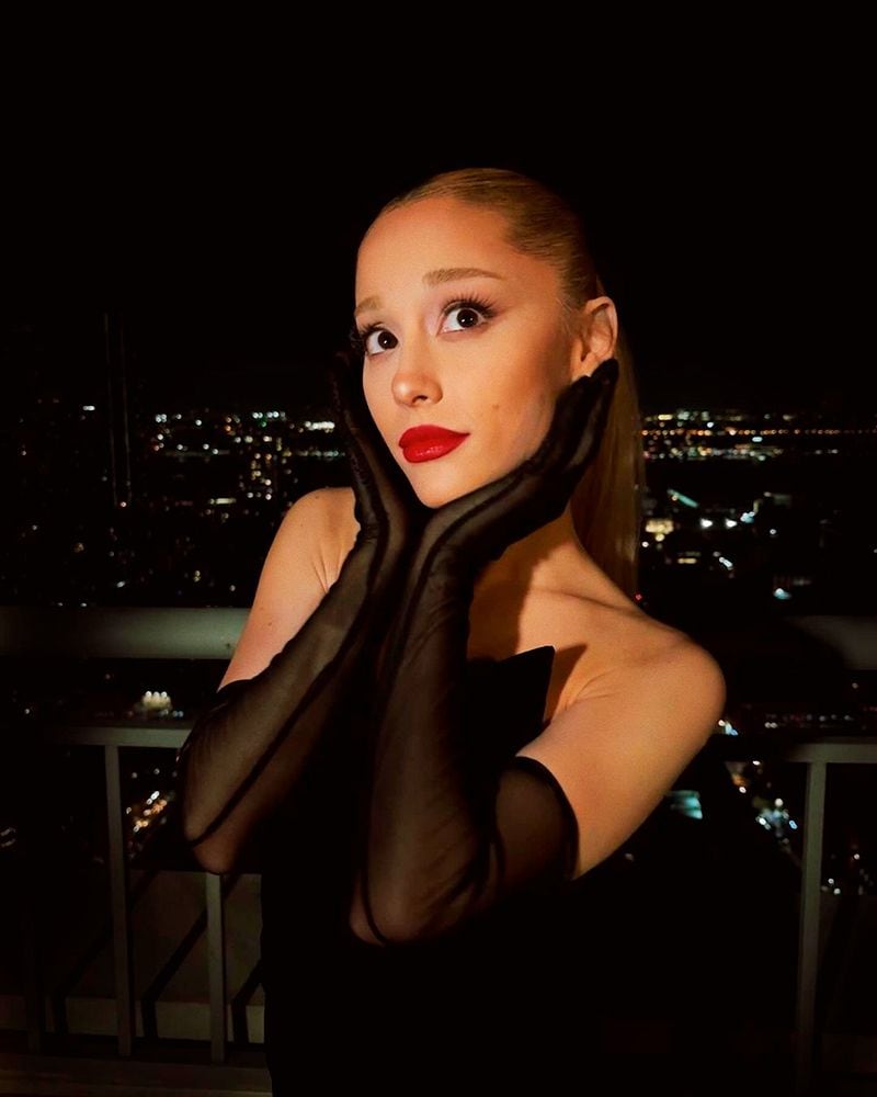 ariana1