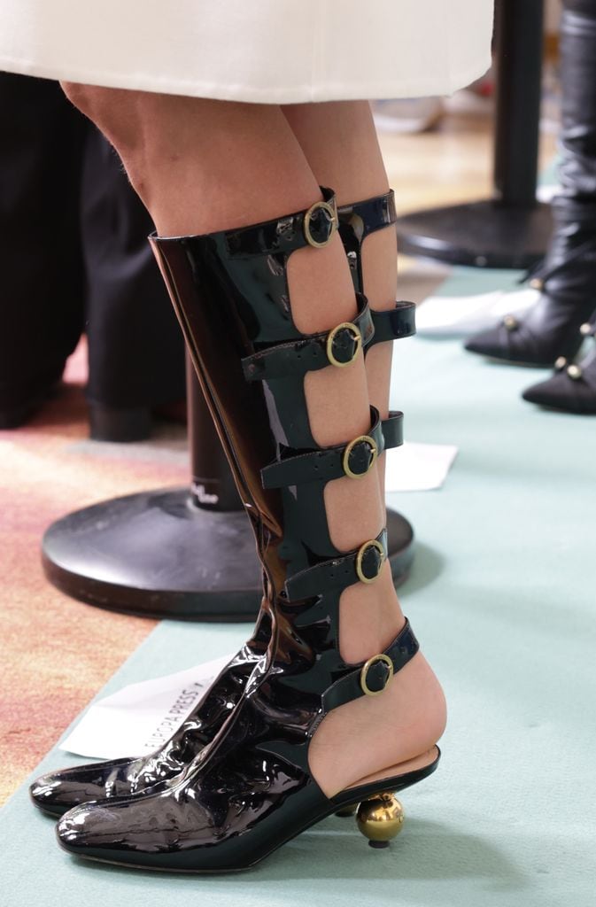 Detail of Olivia Molina's boots at the presentation of 'Regreso a las Sabinas' in Madrid