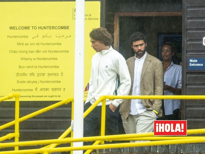 Imagen de los hijos de Boris Becker y su novia visitando al tenista en la cárcel