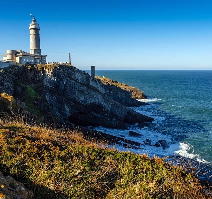 Faro de Cabo Mayor en Santander