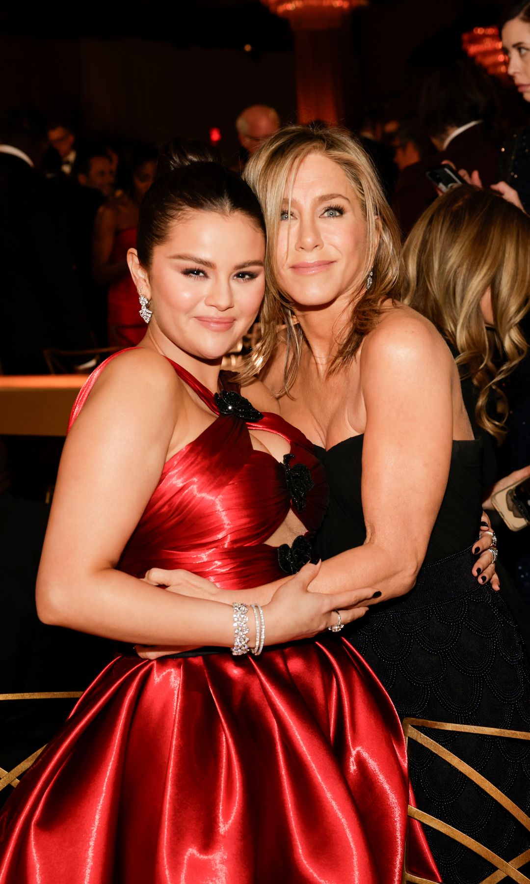 ¿Qué hacen Jennifer Aniston y Selena Gomez juntas? Descubrimos el proyecto 'beauty' que ha unido a las dos actrices