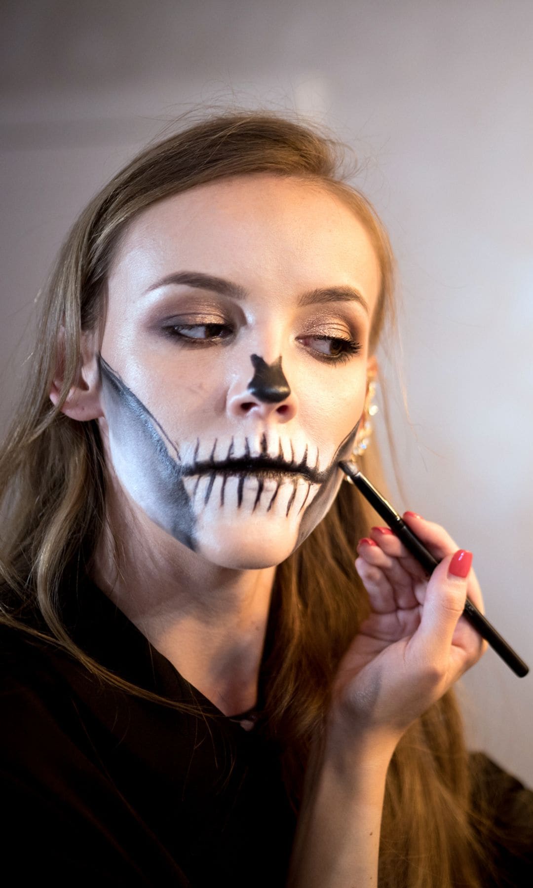 Maquillaje de Halloween de esqueleto