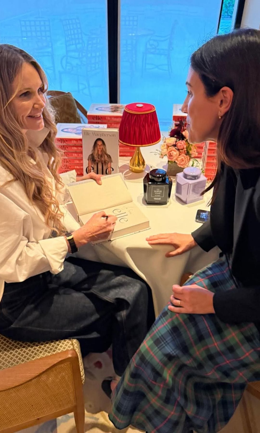 Sassa de Osma almuerzo con Elle Macpherson