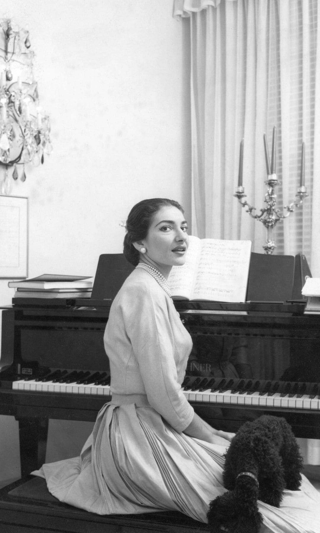 Maria Callas con su piano