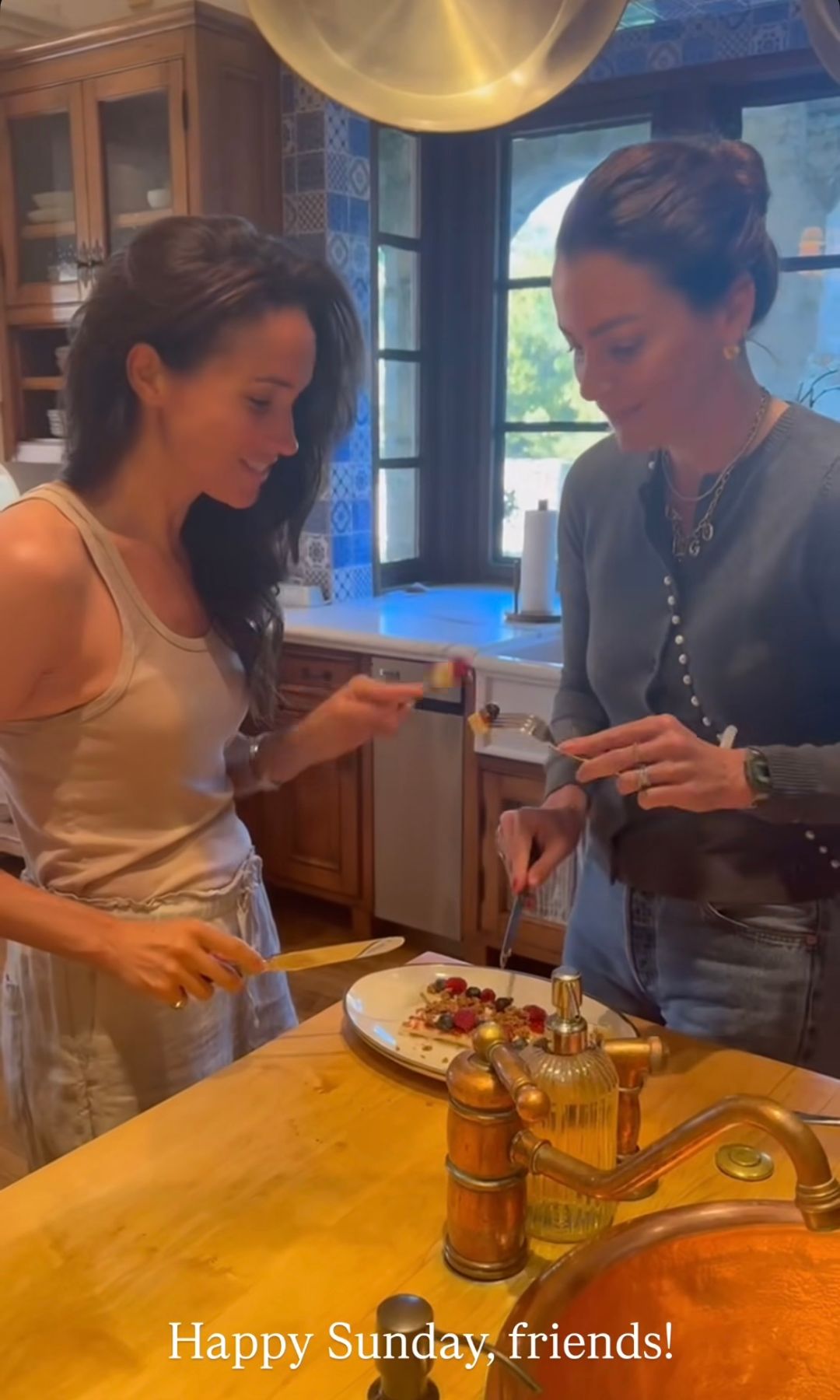 Meghan Markle cocinando