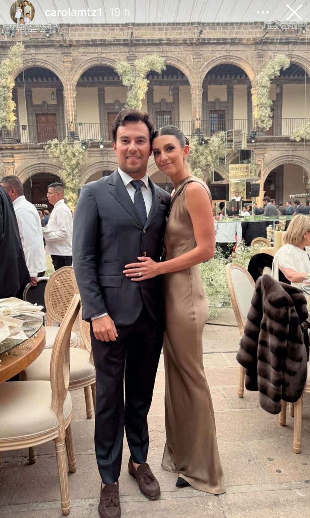 Entre los invitados de Johanna y Arturo estuvieron Checo Pérez y su esposa Carola Martínez