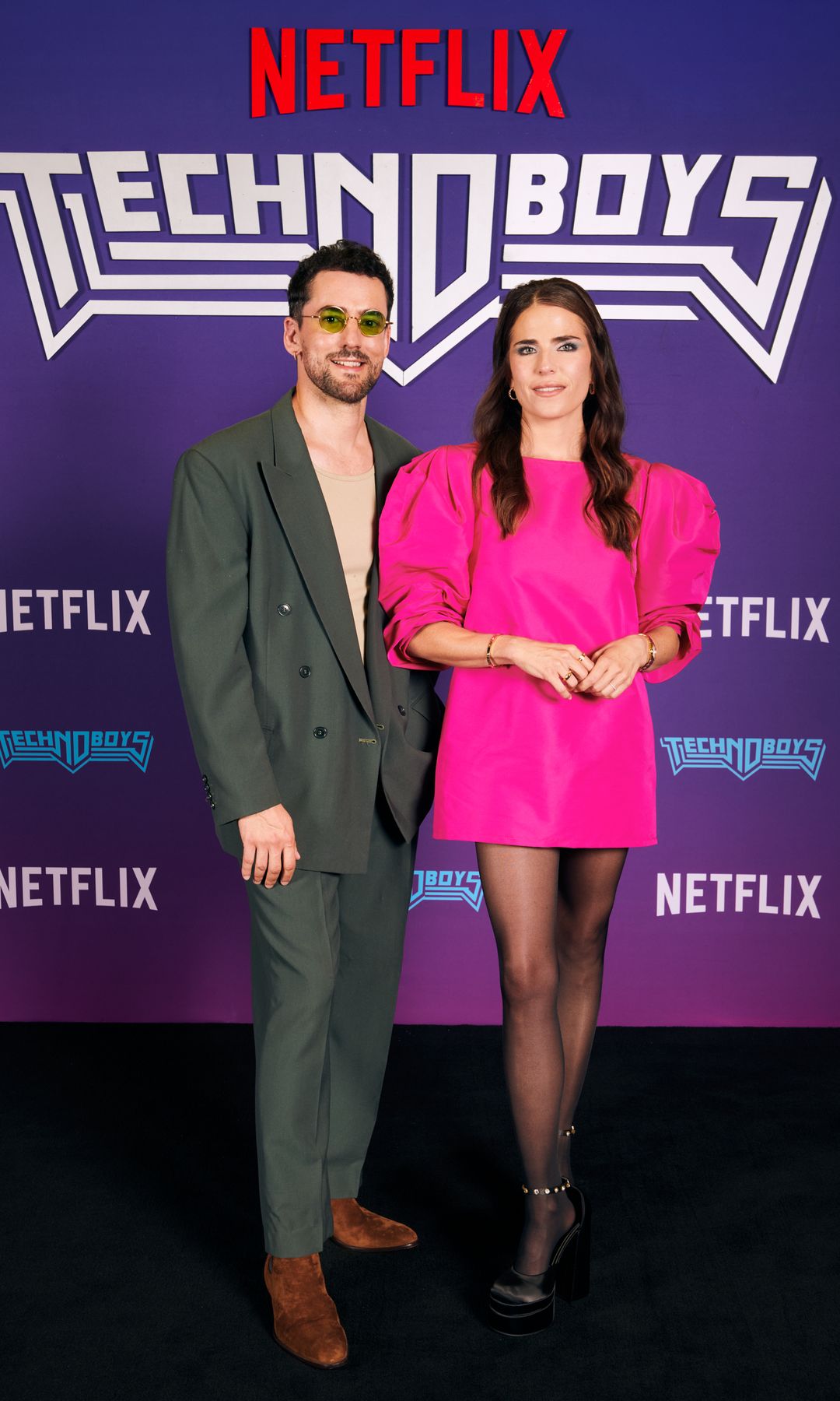 Luis Gerardo Méndez y Karla Souza en la premiere de 'Technoboys'