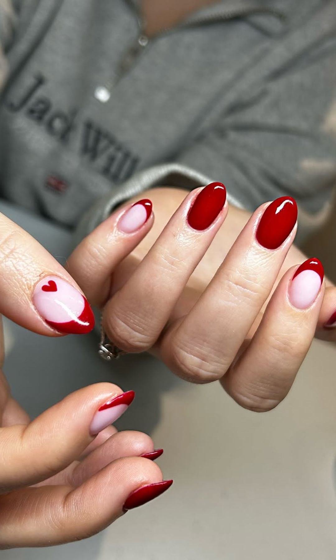 Manicura roja