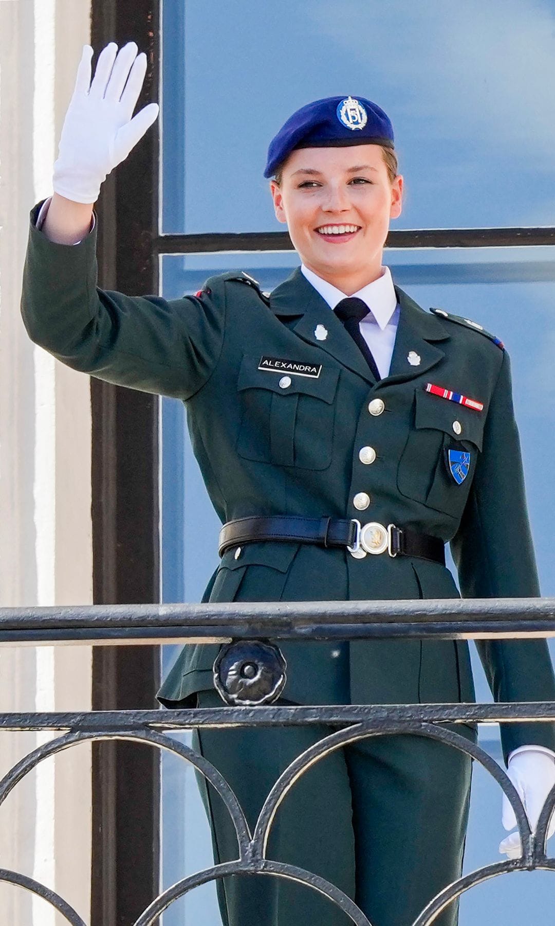 Ingrid de Noruega con el uniforme militar