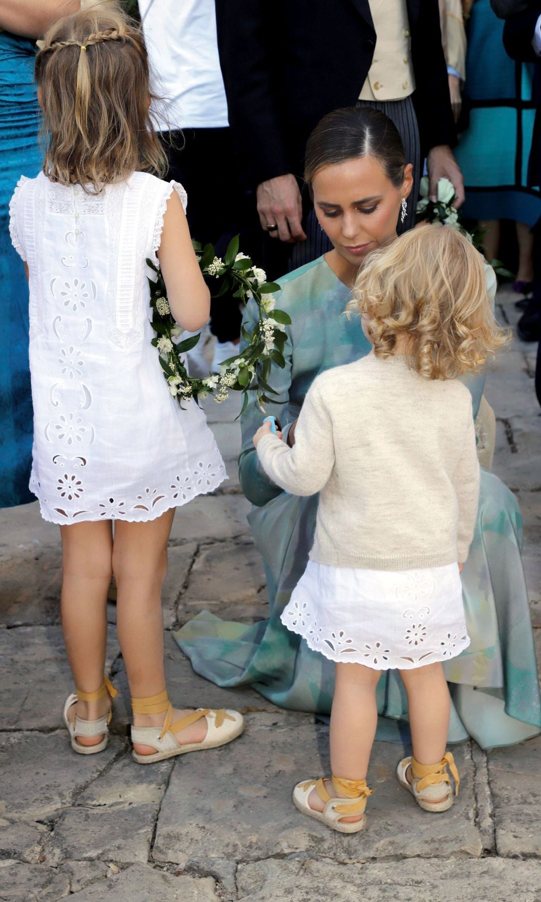 Claudia Osborne con los pajes de la boda de Ana Cristina Portillo