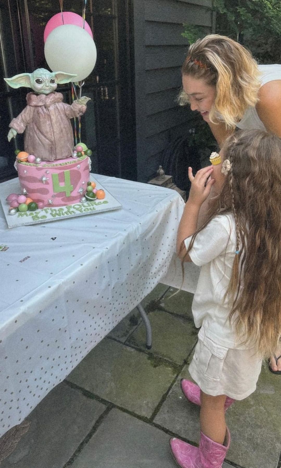 Fiesta 4º aniversario hija Gigi Hadid y Zayn Malik