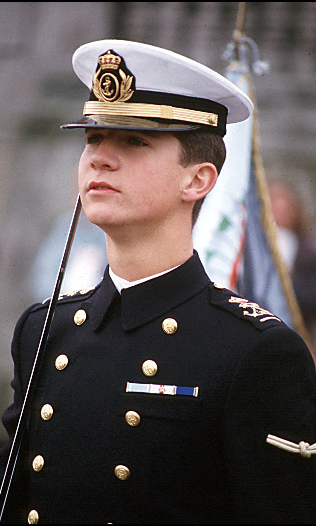 Don Felipe durante su instrucción en la Escuela Naval de Marín