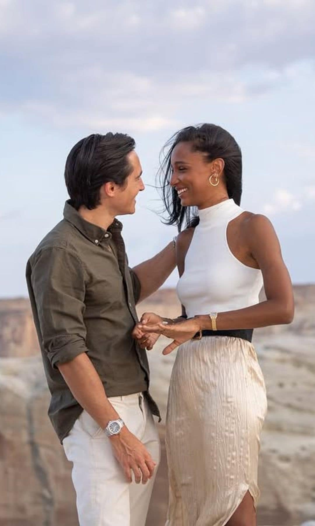 Jasmine Tookes y Juan David Borrero en su pedida de matrimonio