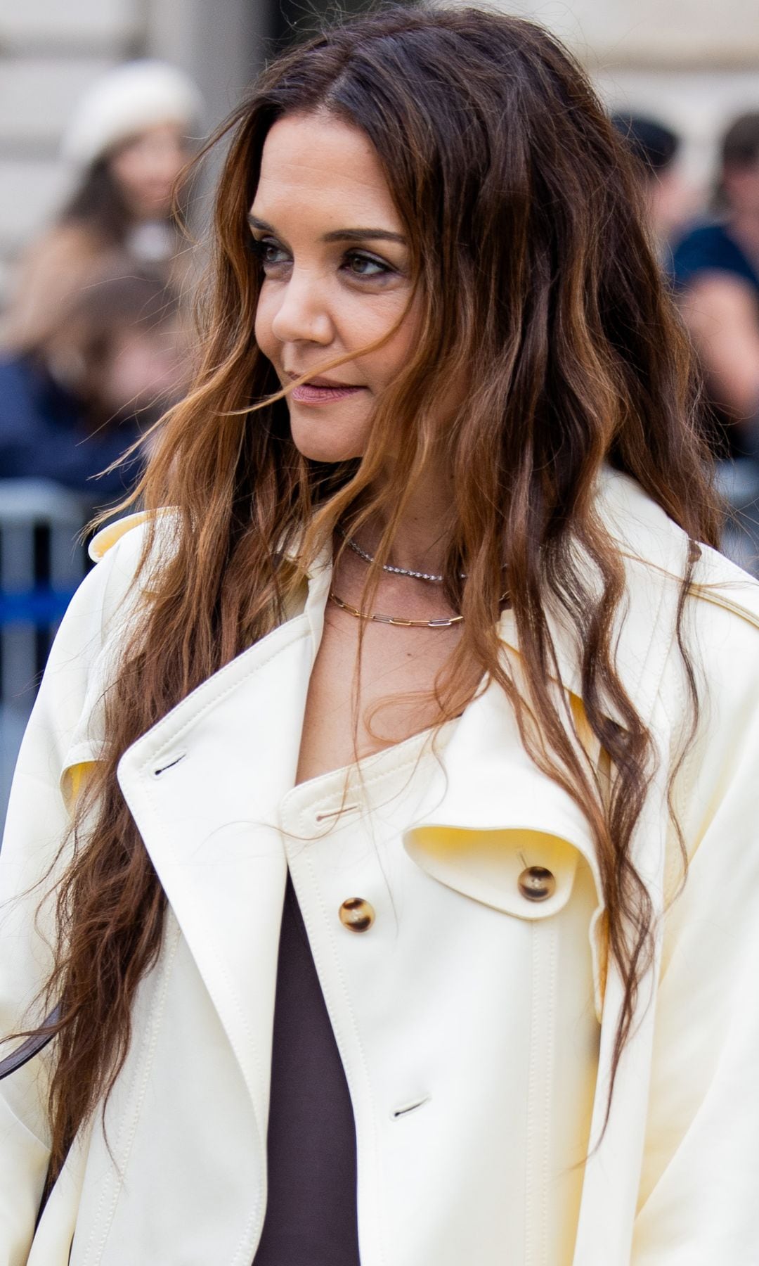 Katie Holmes en el desfile de Zimmermann en París