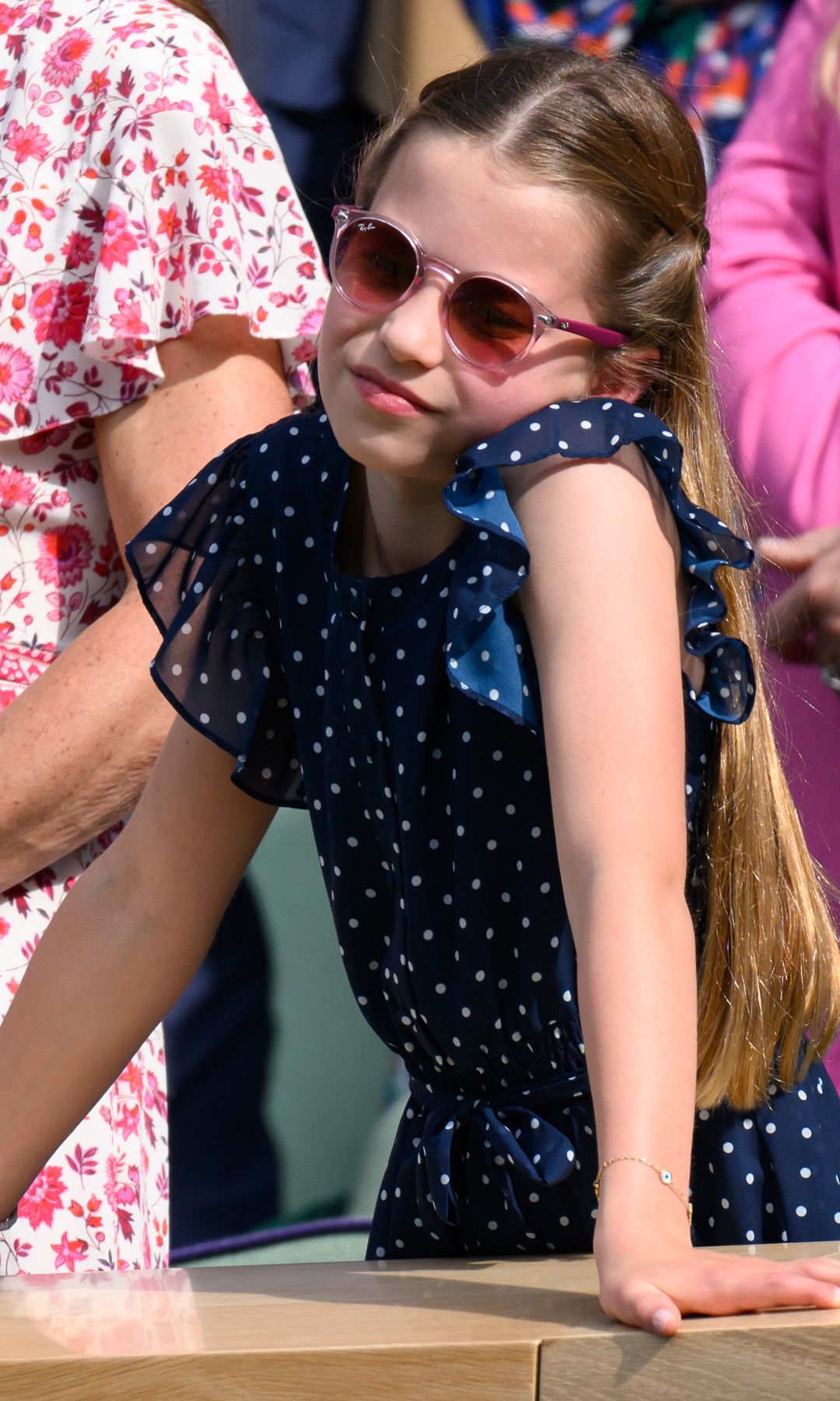 La princesa Charlotte viendo la final de Wimbledon con su tía, Pippa Middleton, el 14 de julio de 2024