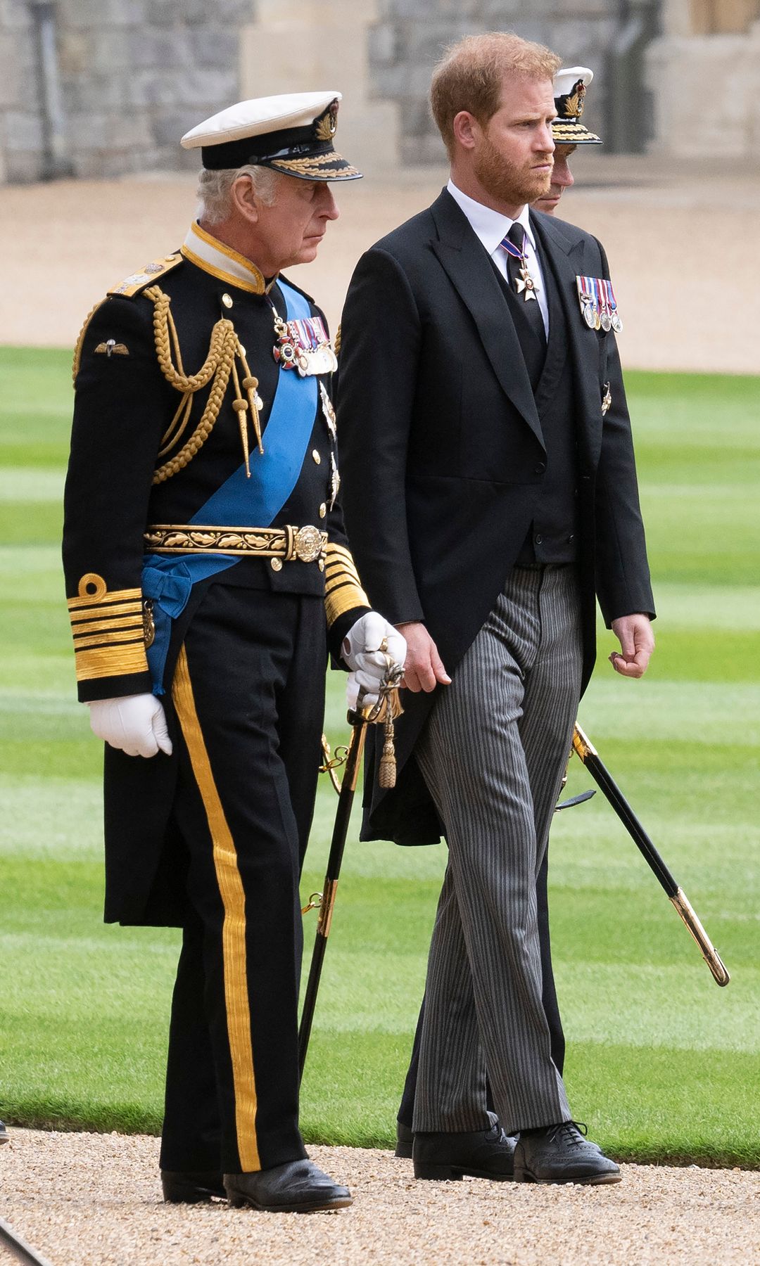 Príncipe Harry con el rey Carlos III 