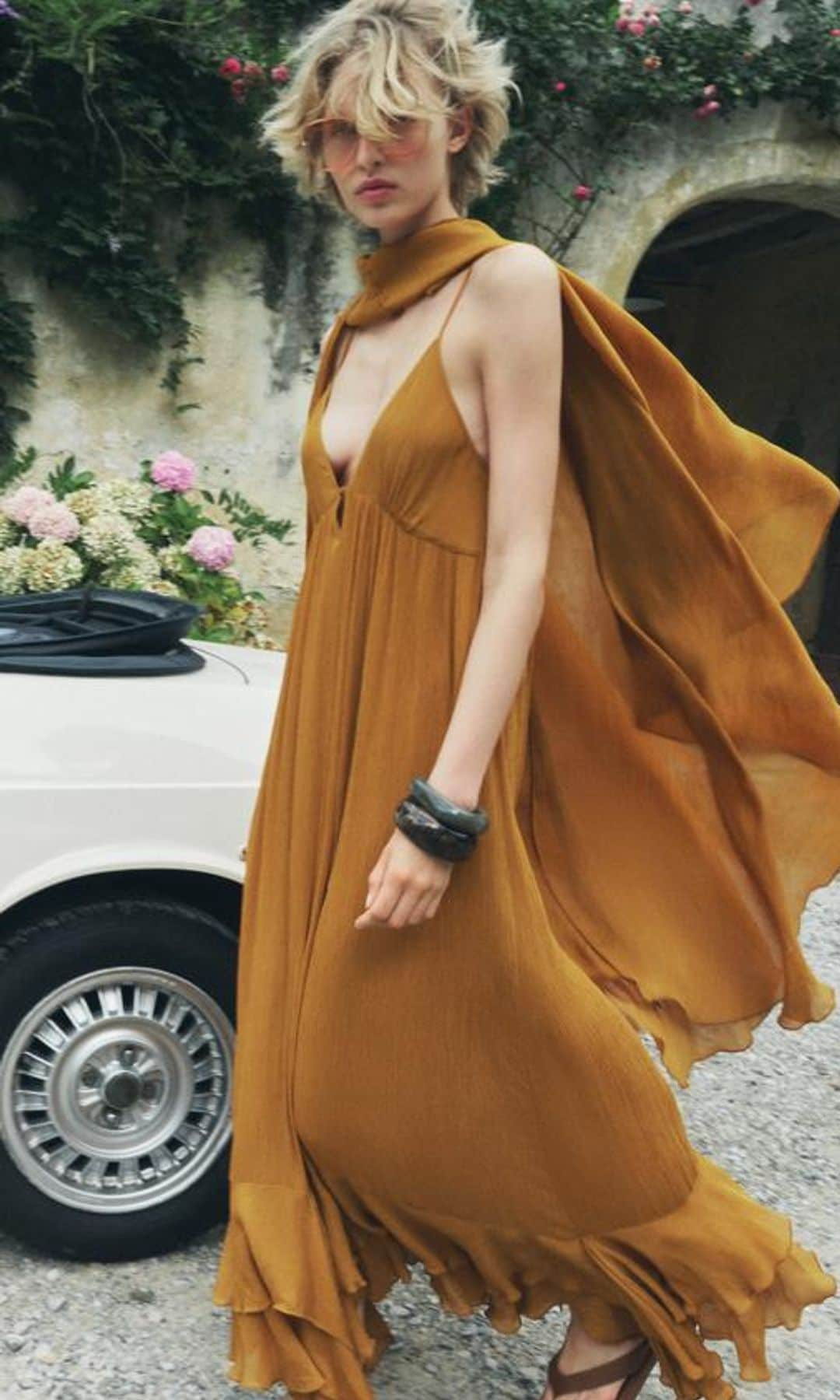 Vestido de invitada Zara rebajas